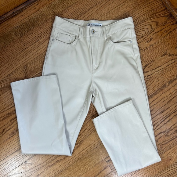 Zara | Faux Leather Cream Straight Leg Pants Size 4 - Picture 5 of 15